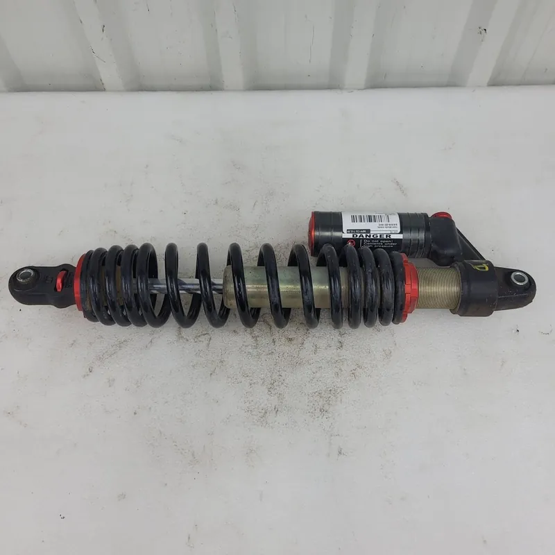 Must-Have front shock black